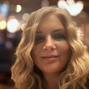 Meet your Posher, Lynn